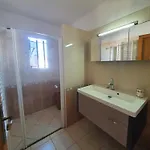 Villa Proche De La *
