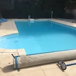 Proche De La *