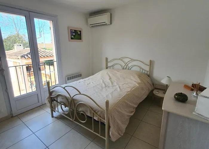 Proche De La Villa La Londe-les-Maures